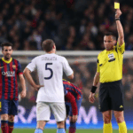 pemain-bola-dapat-kartu-merah-sebelum-kick-off