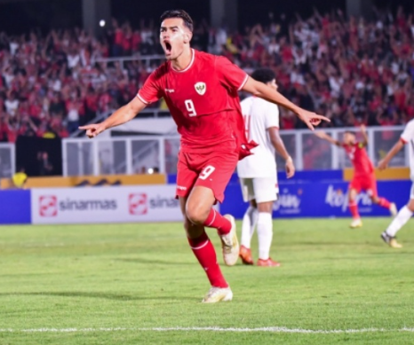 jens-raven-resmi-perkuat-bali-united-musim-2025-26