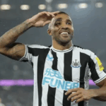 mu-mendapatkan-tawaran-3-striker-gratis-saat-ini